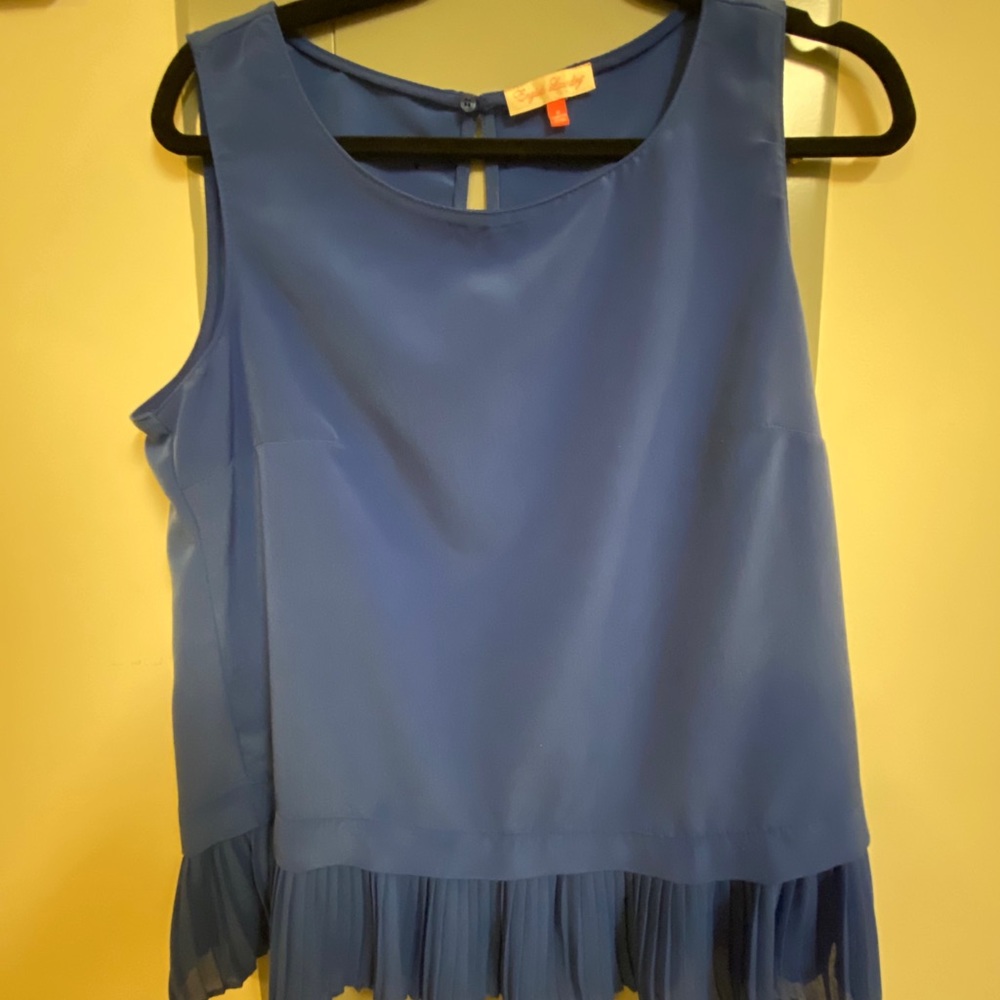 Blue top